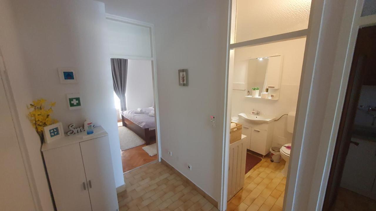 Apartment Dina Omiš Eksteriør bilde